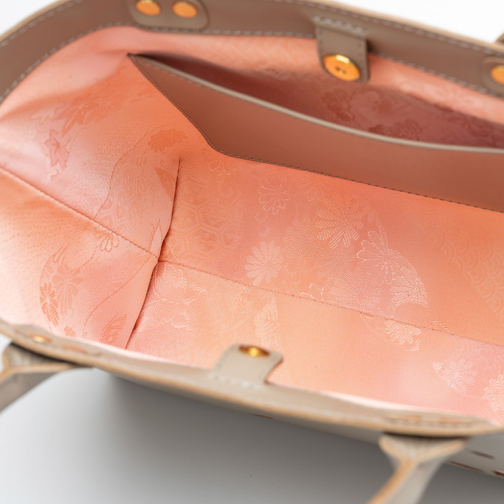 Kimono Sakura Mini Hand Bag Greige 03