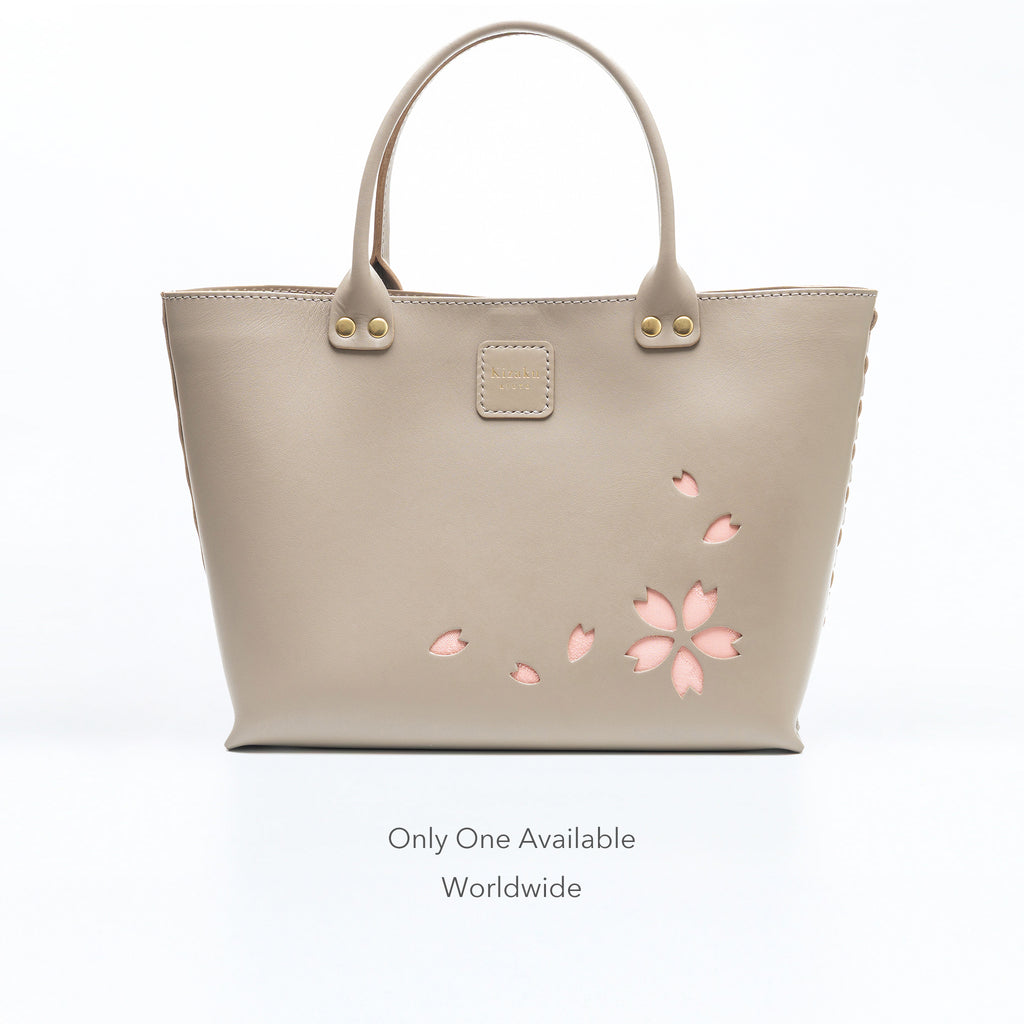 Kimono Sakura Mini Hand Bag Greige 03