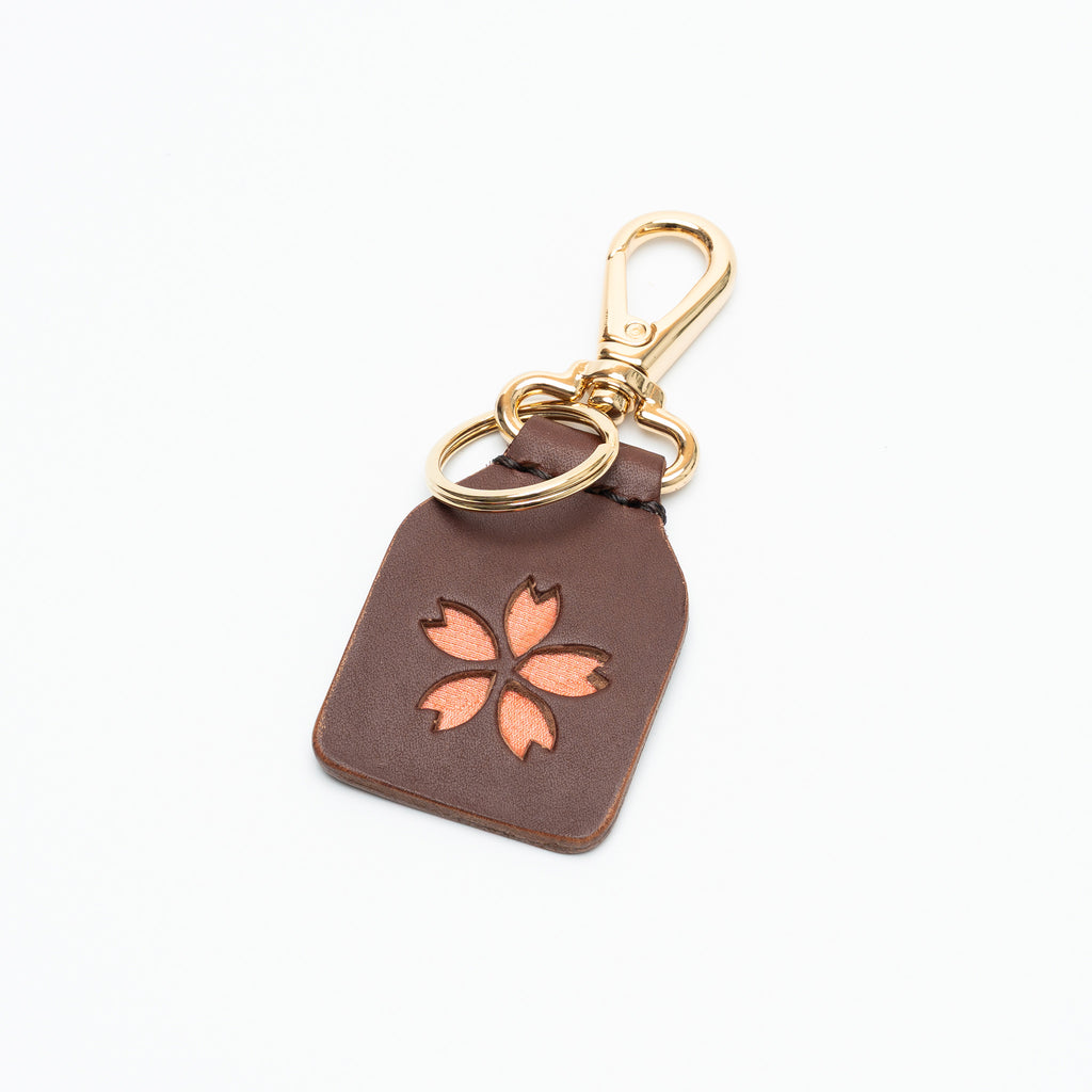 Kimono Sakura Keychain Dark Brown 11